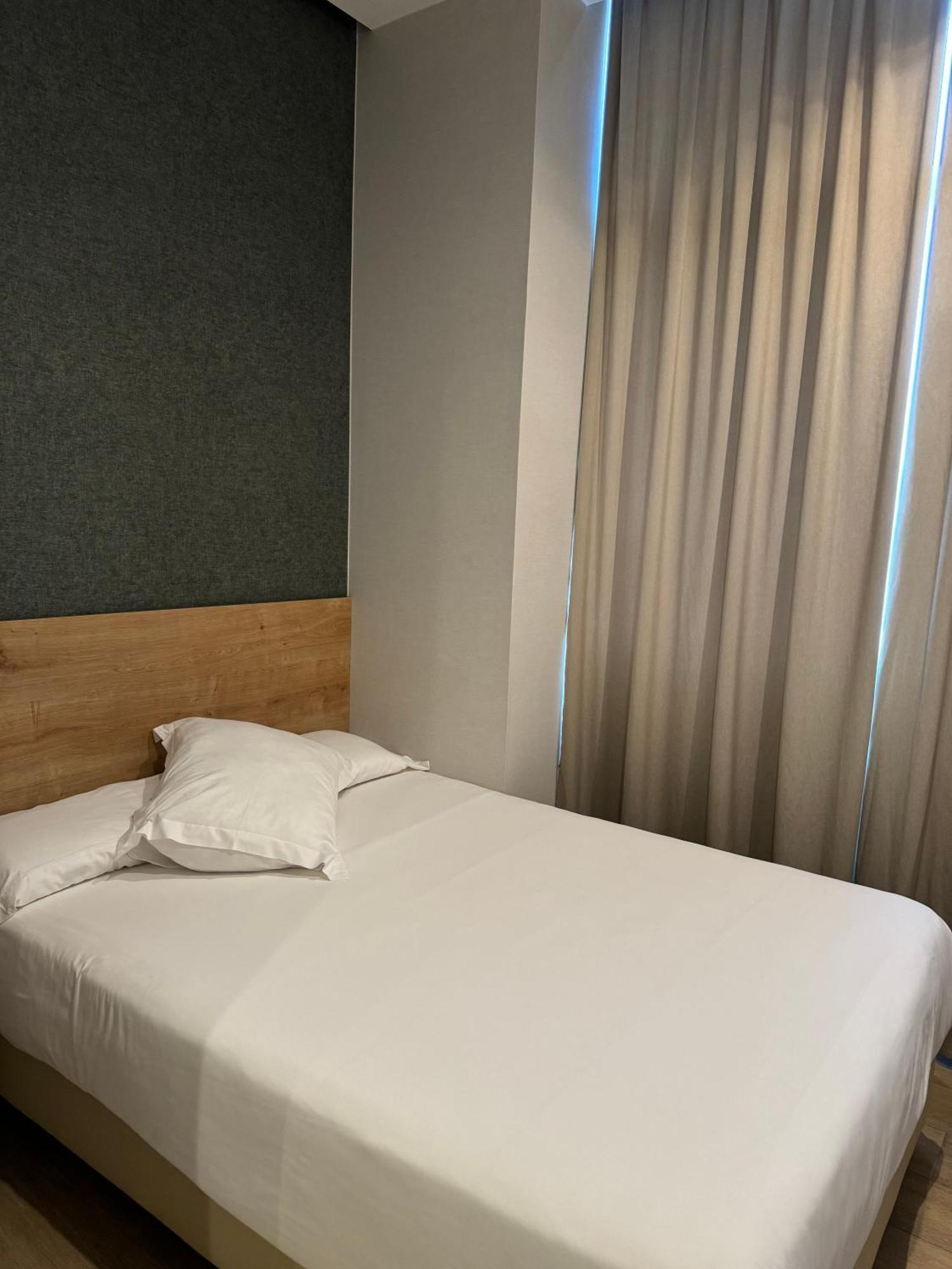 Fontanella By Bcn Urban Rooms Барселона Экстерьер фото